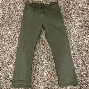 Wrangler strait fit forest green jeans